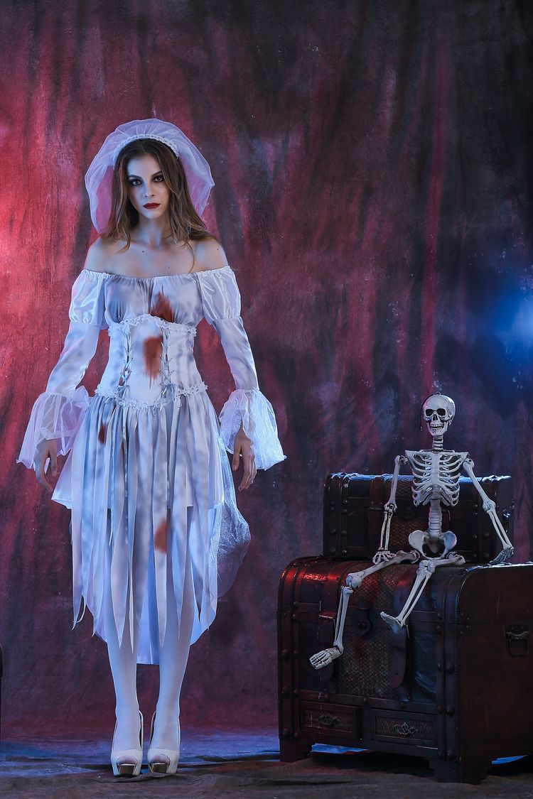 Halloween cadavere sposa spave - Zombie Party Games For Adults recensione e prezzo